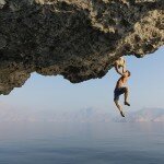 cliff-climber-oman-chin_75336_990x742